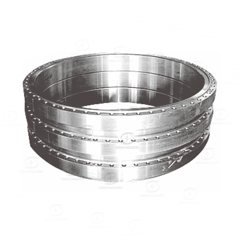 Large diameter pressure vessel flange